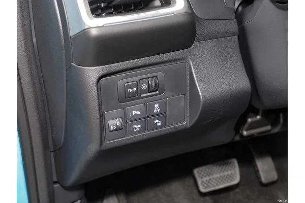 Електромобіль Honda M-NV TOP (Facelift 2024)