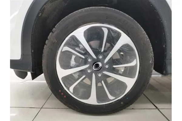 Електромобіль Honda X-NV