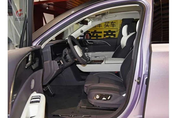 Электромобиль Hongqi E-HS9