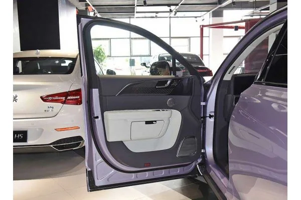 Электромобиль Hongqi E-HS9