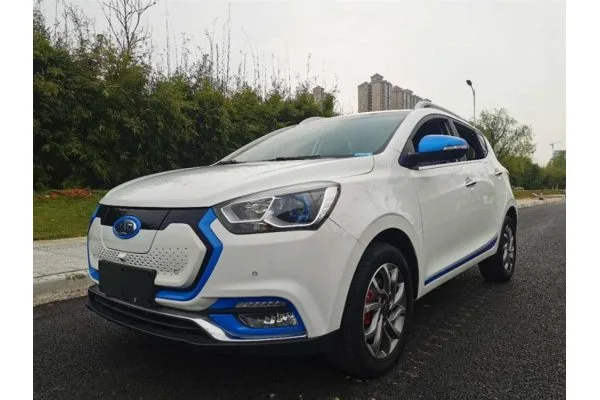 Электромобиль JAC iEV7S 2018