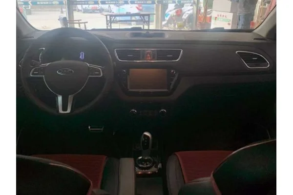Электромобиль JAC iEV7S 2019