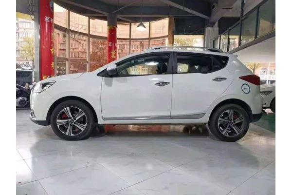 Электромобиль JAC iEV7S 2019