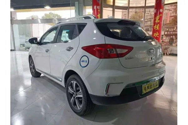 Электромобиль JAC iEV7S 2019