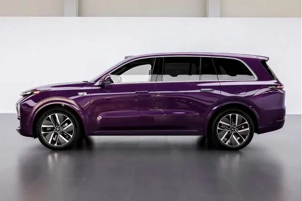 Гибридный автомобиль Li L9