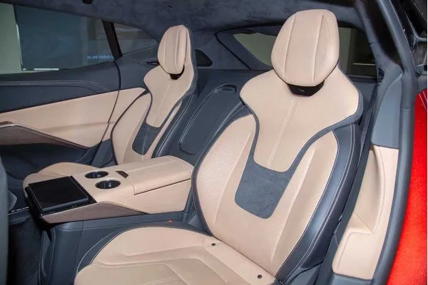 Электромобиль Lotus Eletre