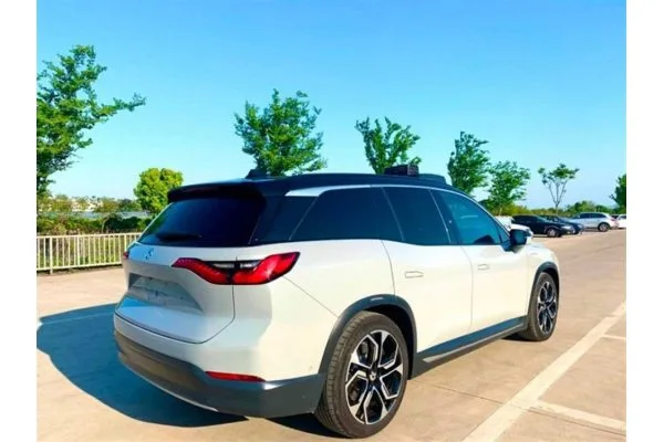 Электромобиль NIO ES8