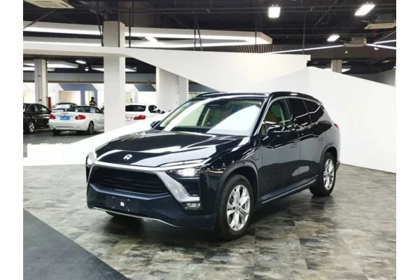 Электромобиль NIO ES8