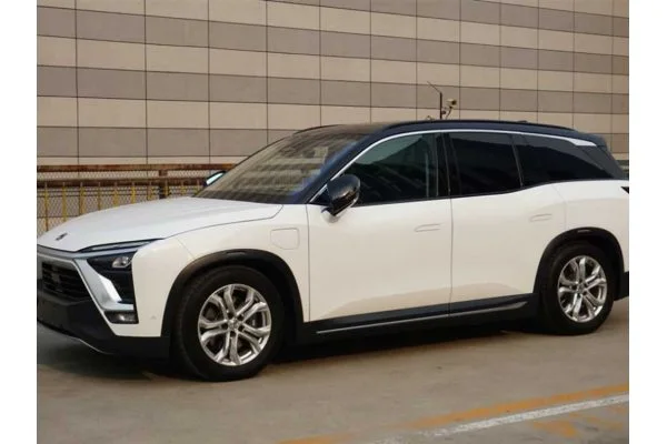 Электромобиль NIO ES8