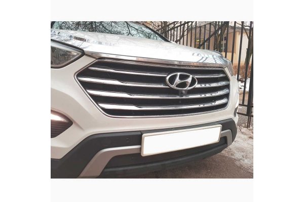 Камера переднего вида для Hyundai Santa Fe (ix45) 2013-2015 Prime-X C8033W