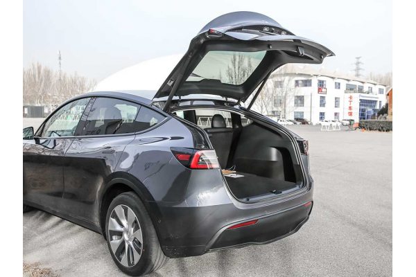 Электромобиль Tesla Model Y (Long Range AWD)