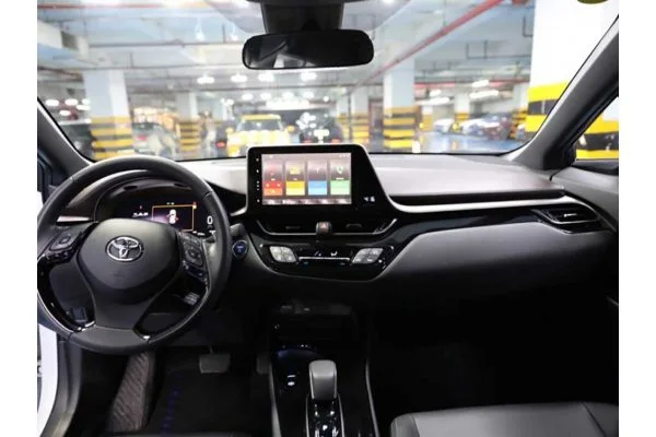 Электромобиль Toyota C-HR EV (премиум версия) б/у