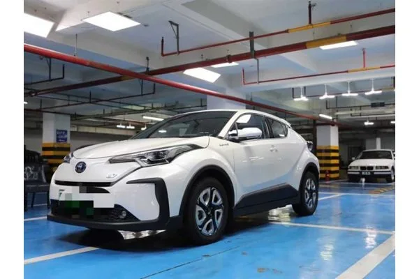 Электромобиль Toyota C-HR EV (премиум версия) б/у