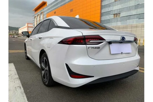 Электромобиль GAC Toyota iA5
