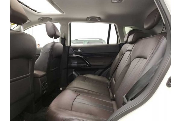 Електромобіль GAC Toyota ix4 EV
