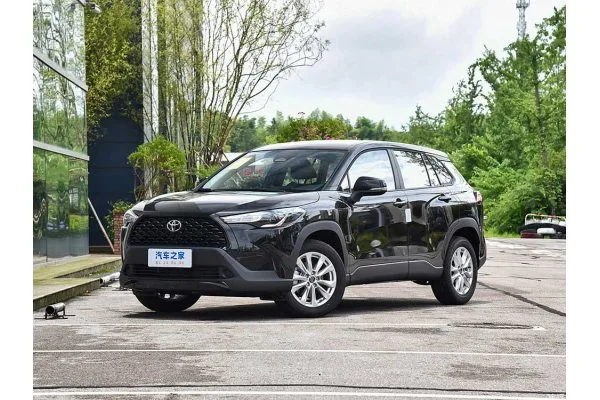 Гібридний автомобіль Toyota Corolla Cross Hybrid