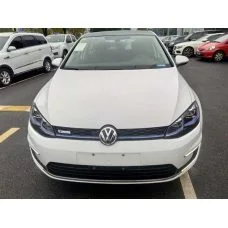 Электромобиль Volkswagen e-Golf (базовая комплектация)