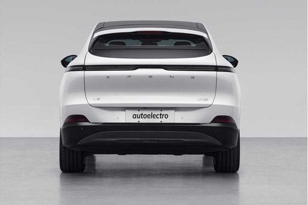 Электромобиль Xpeng G6