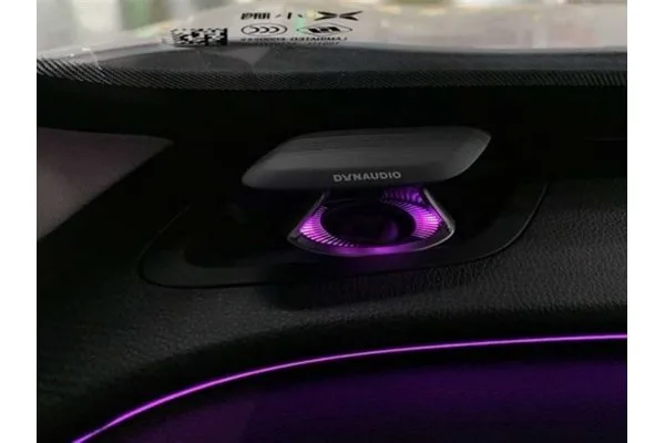 Электромобиль Xpeng P7 (4WD)