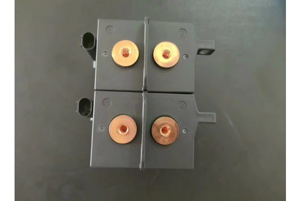 Контактор для Zeekr 001 - HFE82V-600E-G2