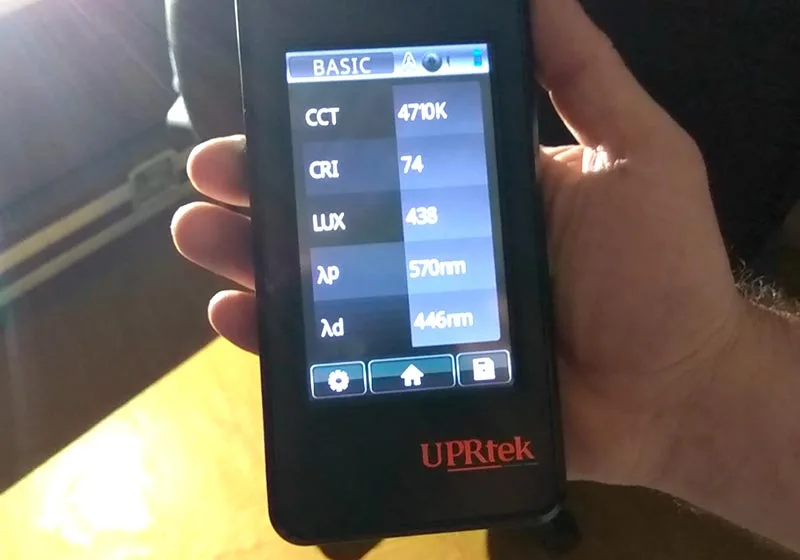 Замер параметров лампы H7 MLux ксенон