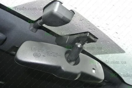 Установка зеркала видеорегистратора на Toyota тип 1