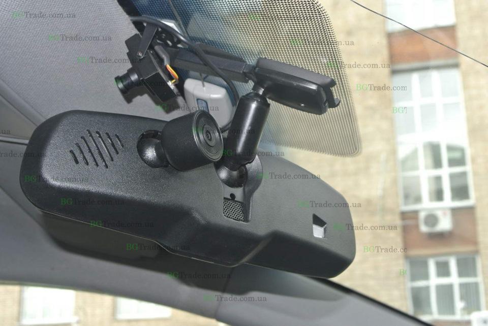 Установка зеркала видеорегистратора на Hyundai Accent 2011