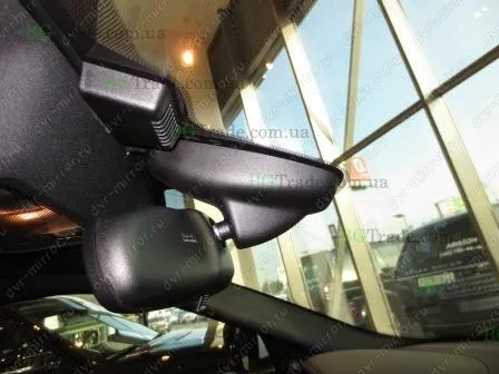 Установка зеркала видеорегистратора на Land Rover тип 1