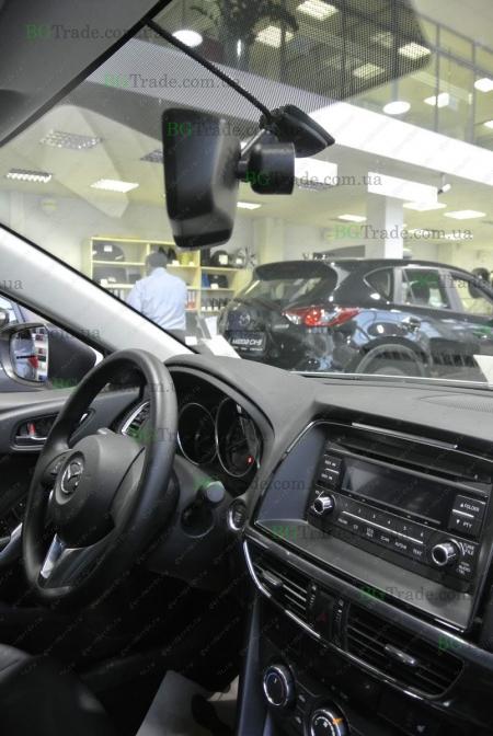 Установка зеркала видеорегистратора на Mazda