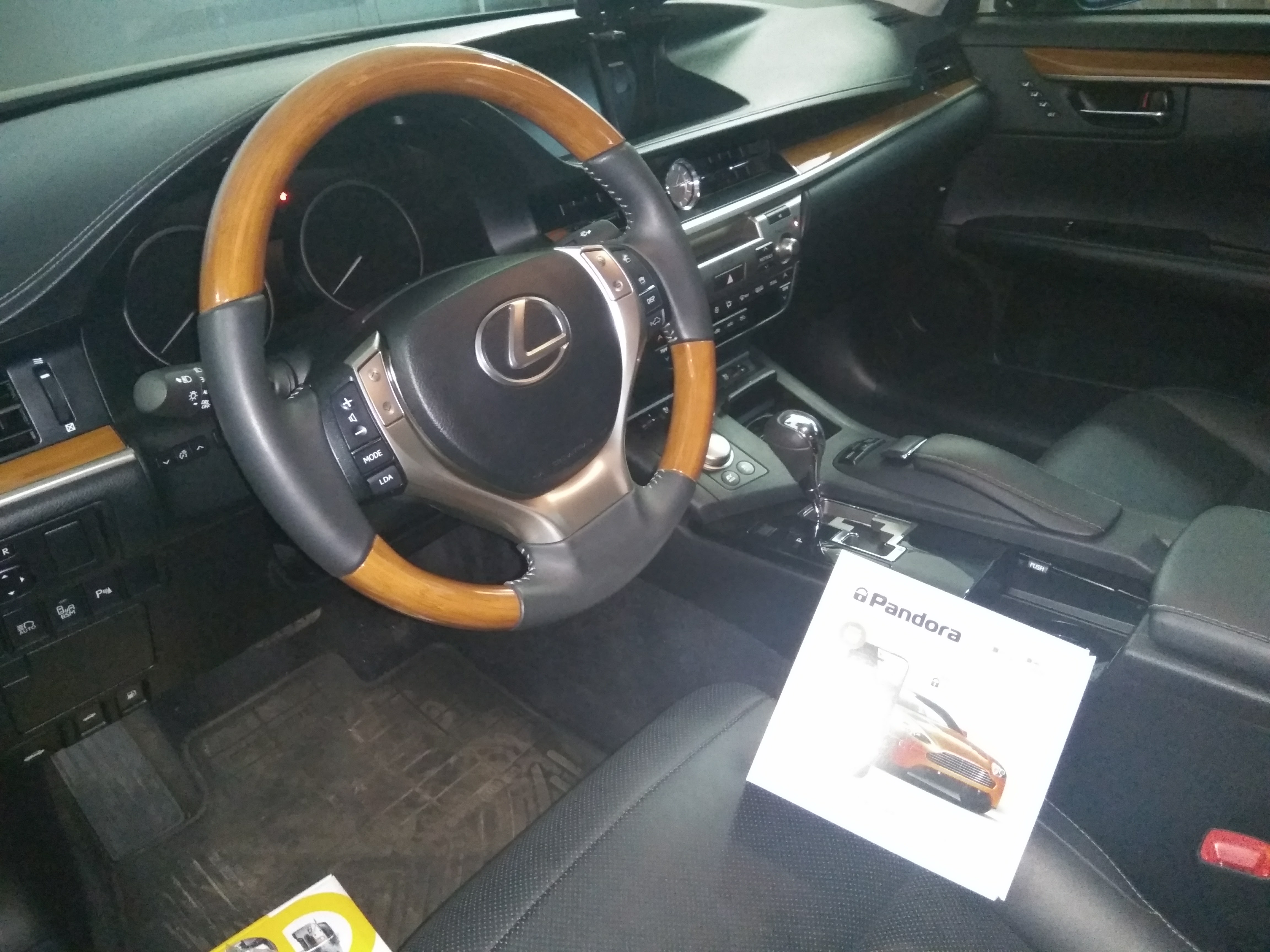 Установка автосигнализации на Lexus GS