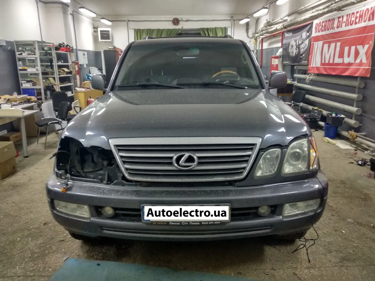 Установка биксеноновых линз на Lexus LX470