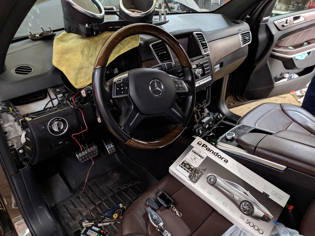Установка автосигнализации на Mercedes GL W164