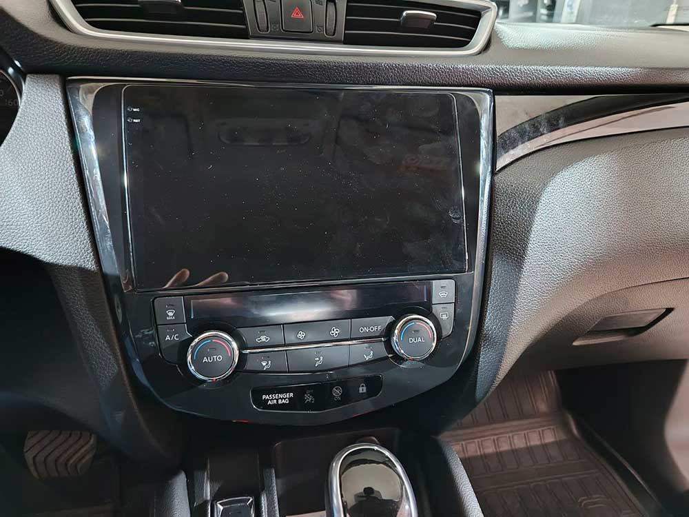 штатна магнітола для Nissan Qashqai