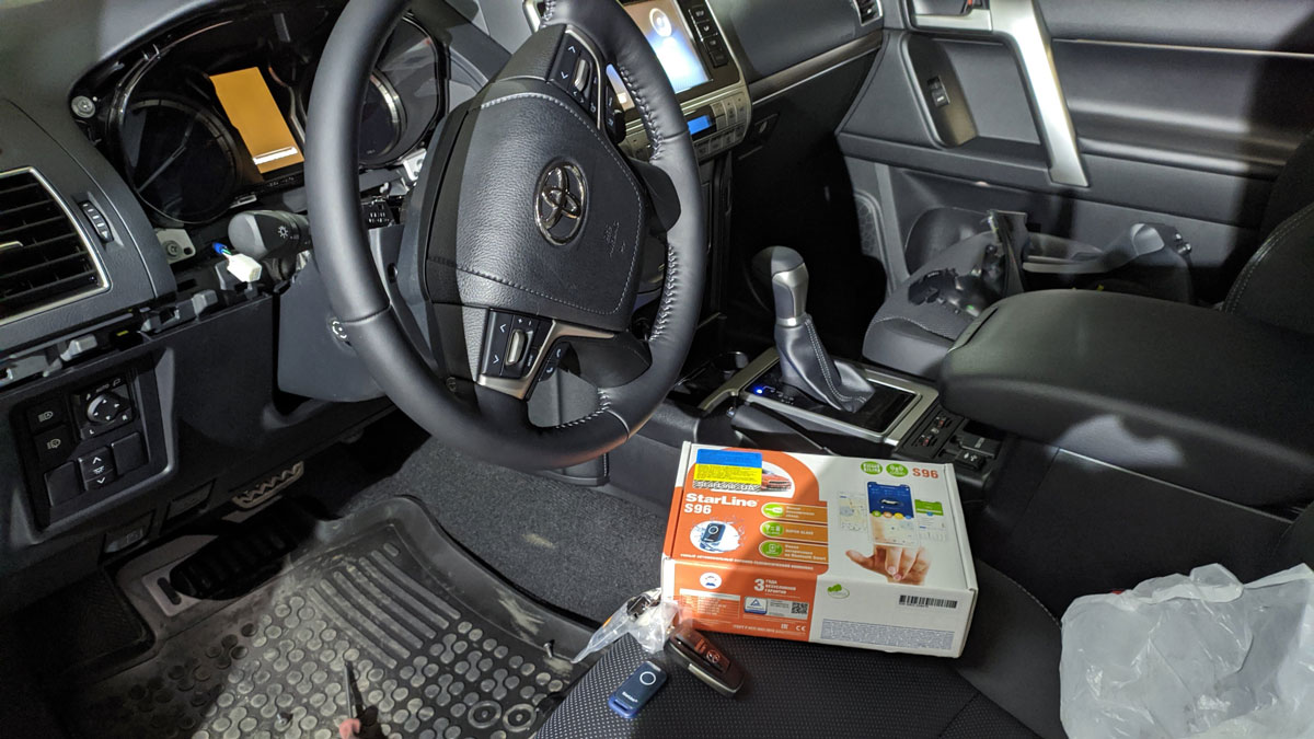 Установка автосигнализации с автозапуском на Toyota LC150